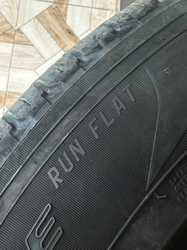 Всесезонные шины PIRELI Run Flat 235/60/R18 4