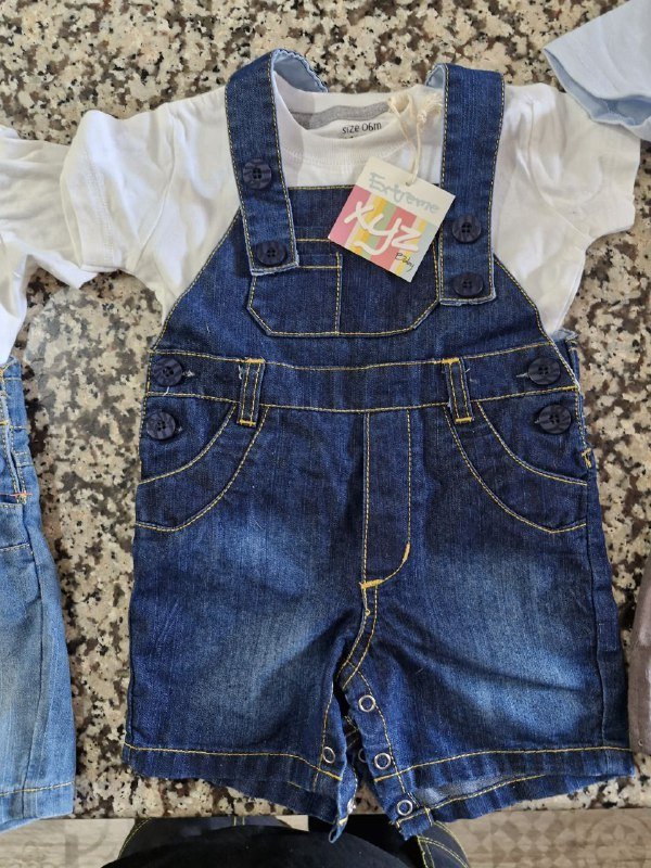 Оверолы для 6 месяцев и 1 года, маечка и шорты 2