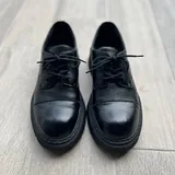 Black derby shoes with lug soles 2