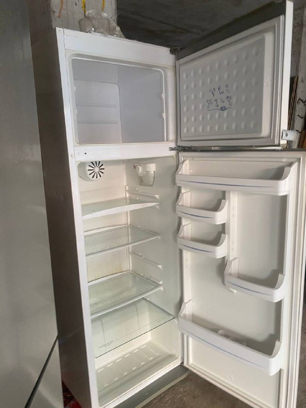 Холодильник Graetz 180x60, холодильник Beko 190x60 2