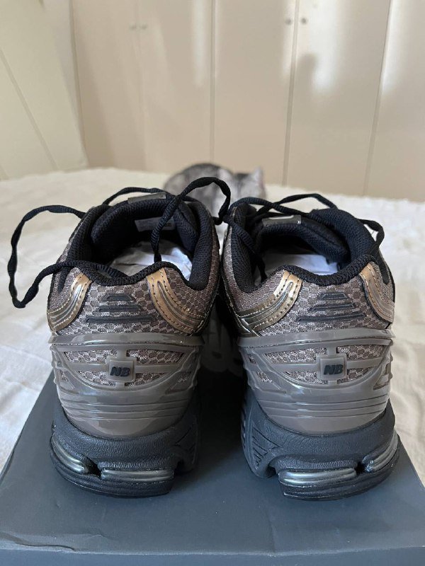 Кроссовки New Balance U1906 5