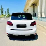 Porsche Cayenne GTS 5