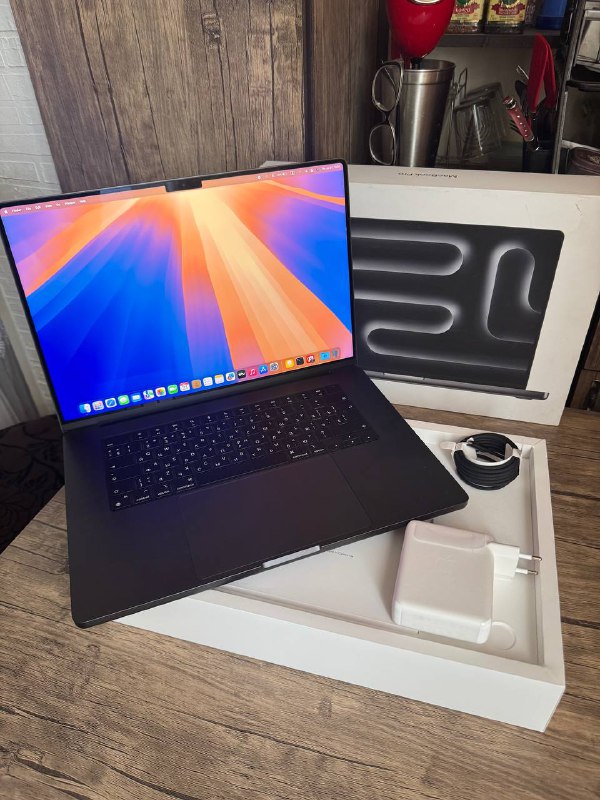 Macbook Pro 16 Inch 2024 M3 Pro 18/512 2