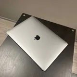 MacBook Pro 13 2018 3