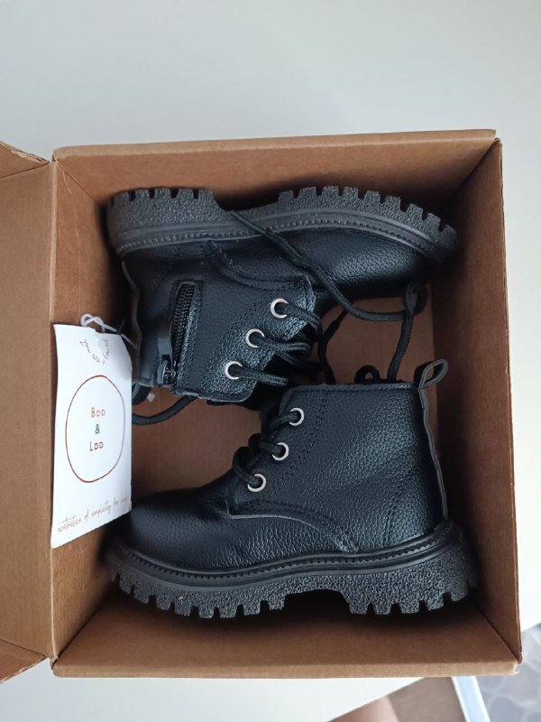 Детское одеяло, подушка, ботинки, настольная игра, куртка, тапочки, фильтр-кувшин, шланги, спортивный набор