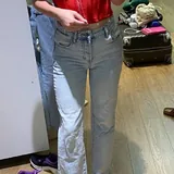 Джинсы, брюки Zara, LIU JO, Levi’s, Uniqlo 5