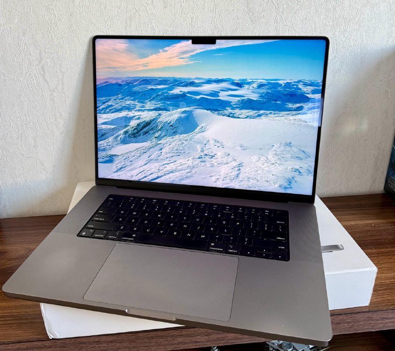 Macbook Pro 16" 2021 M1 Pro 512GB SSD 16GB