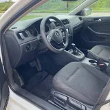 Volkswagen Jetta TSI 6
