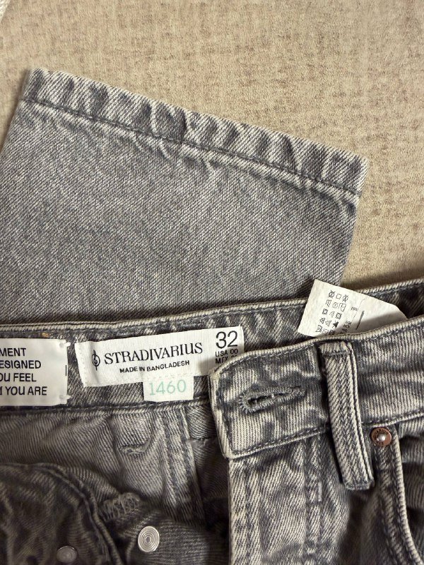 Джинсы Stradivarius, Джинсы Mango 2