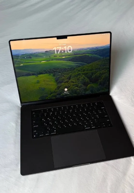 MacBook Pro 16 M4 Max 48GB 1TB 1