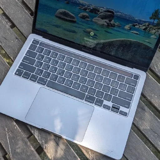 MacBook Pro 13 M1 8/256