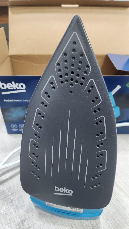 Утюг Beko 2400w 2