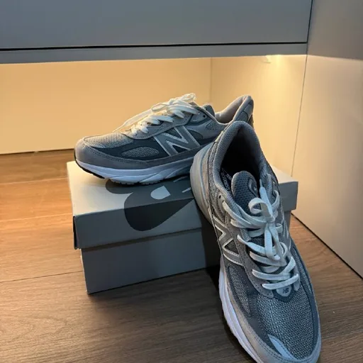 Мужские кроссовки New Balance 990v6 M990GL6