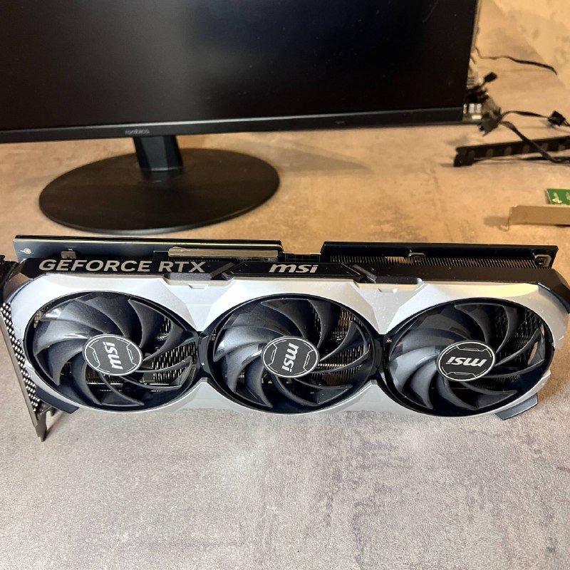 Игровой ПК с RTX 4070, монитор 32 дюйма, корпус с вентиляторами 7