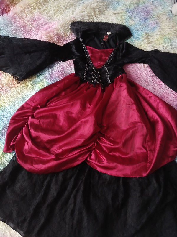 Платье вампирши пиратки атлас бархат кружева