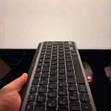 Logitech MX Keys Mini კლავიატურა, ორთოპედიული სავარძელი 1