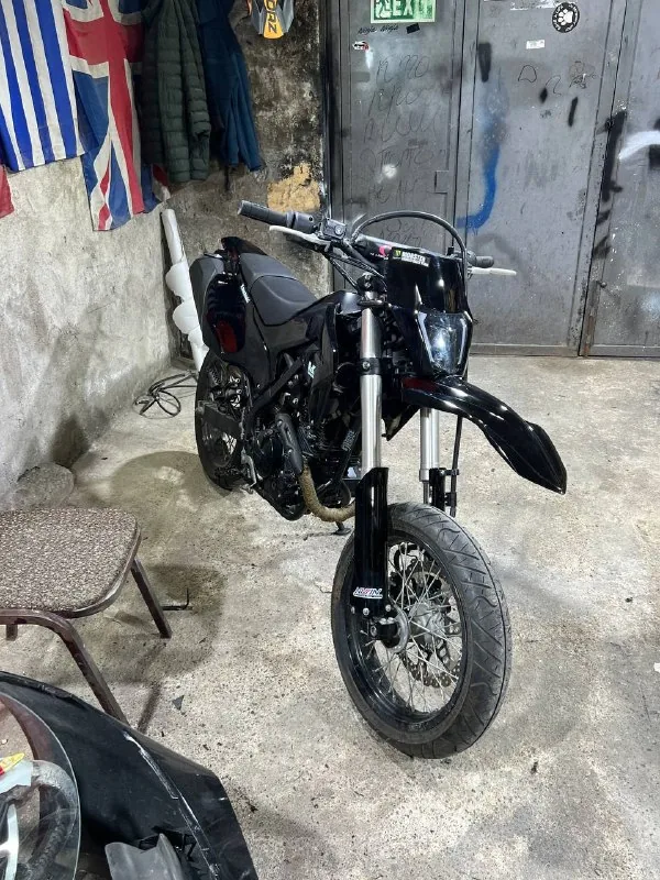 Мотоцикл Kawasaki KLX230SM 1