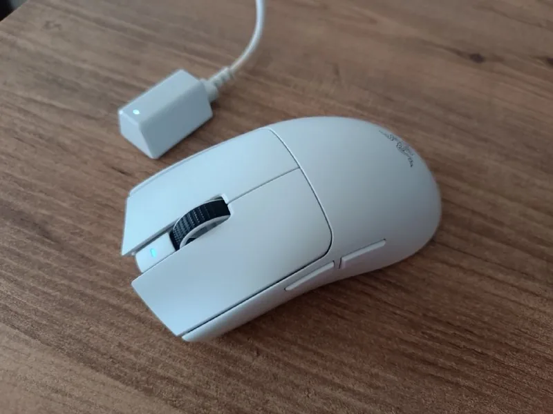 Razer Viper V3 Pro мышь 1