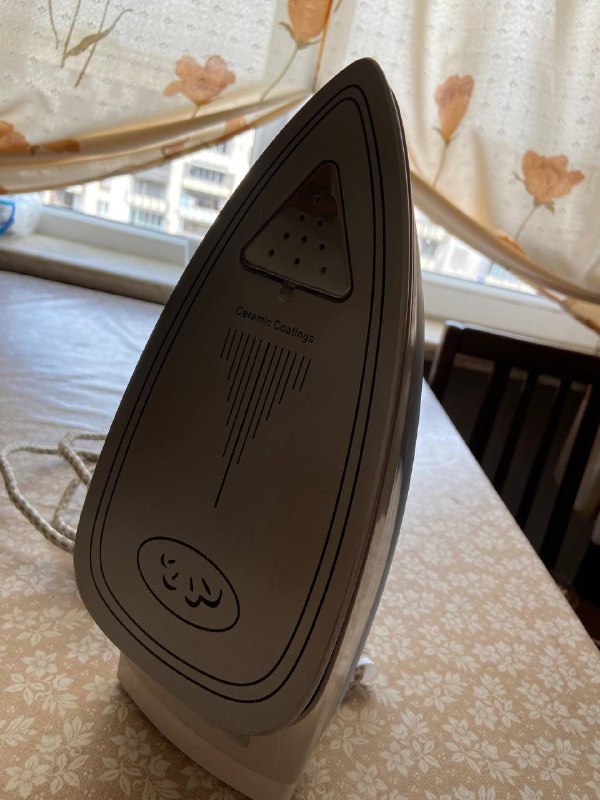 Iron for sale, works well 2