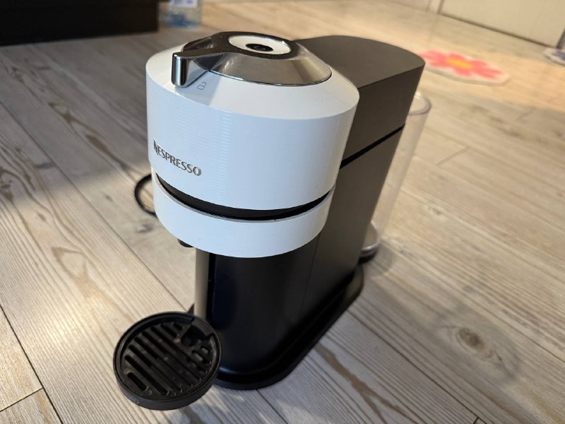 Кофемашина Nespresso Vertuo для больших капсул
