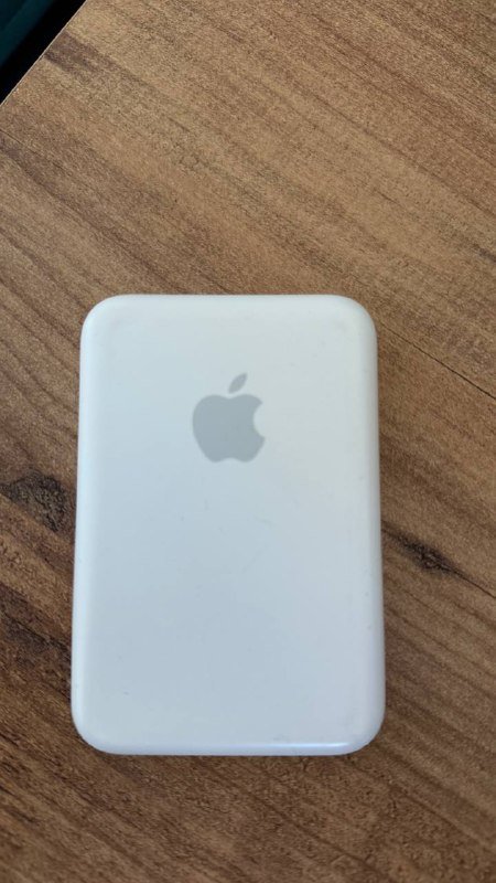 Пауэрбанк MagSafe для iPhone 2
