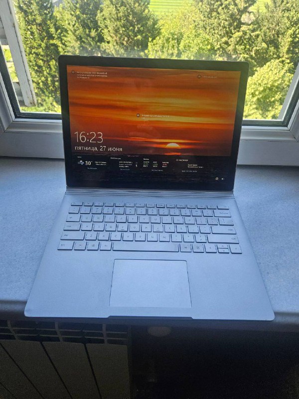 Microsoft Surface Book 3