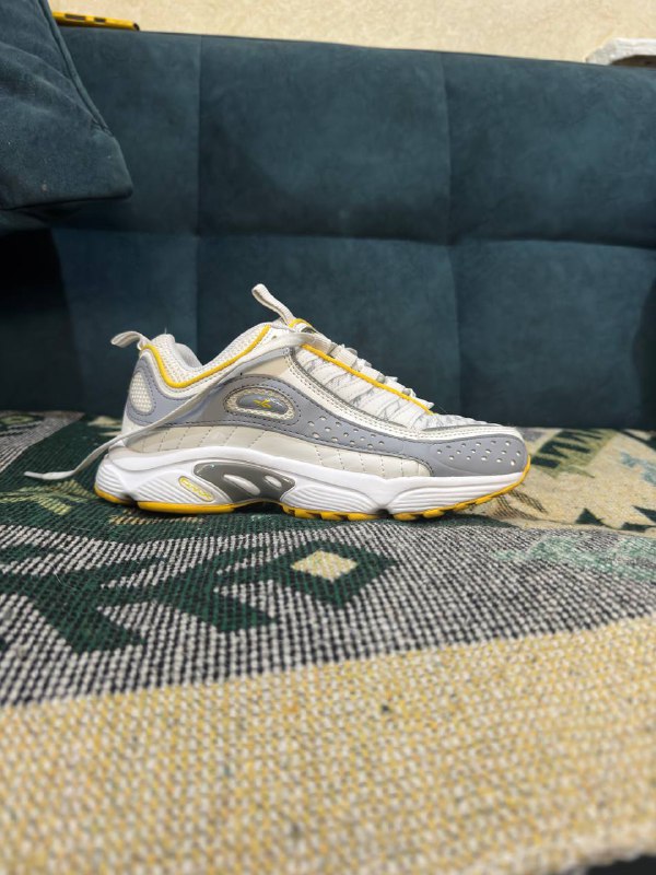 Reebok Club C Extra, Guess Lederboots, Puma Cali, Converse, Puma cilia, Nike air max 95 36 размер