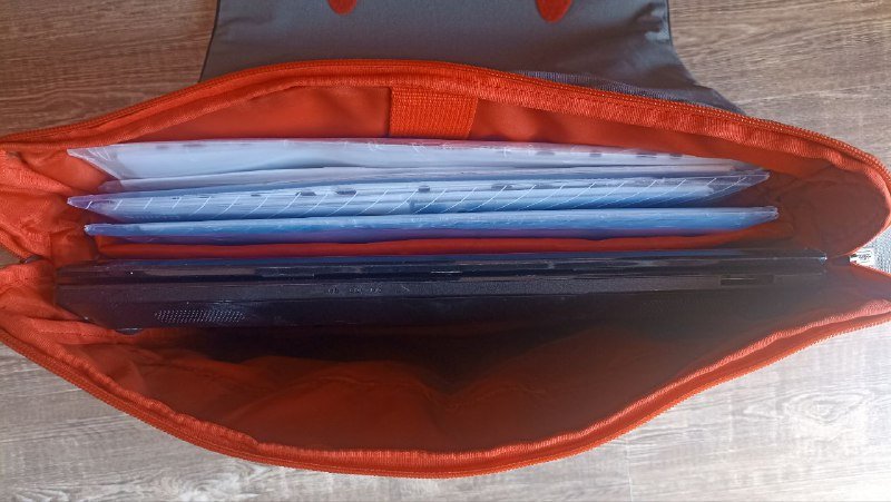 Очки +2,5 металлическая оправа, сумка Proff, флуоксетин, книга Сергей Давыдов Спригфилд 7