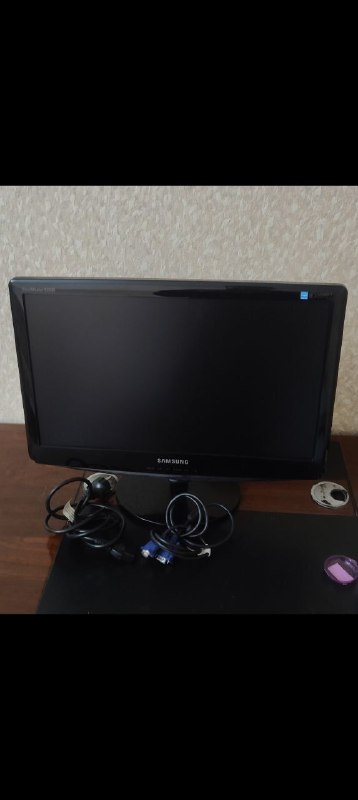 Монитор Samsung