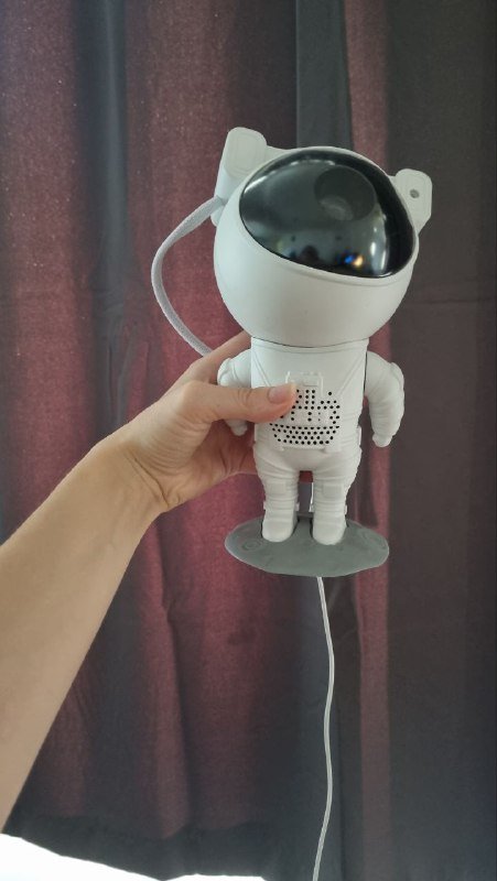 Проектор космических туманностей астронавт с usb штекером