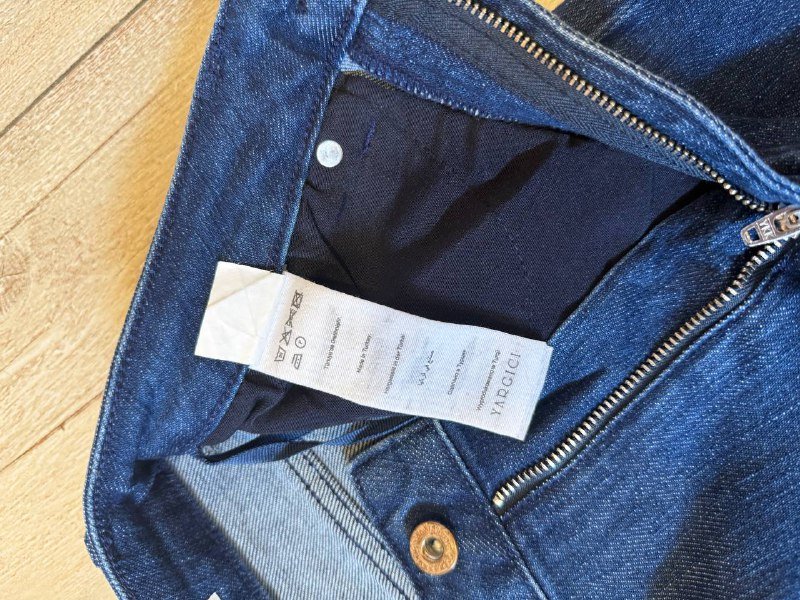 Джинсы M размер 3