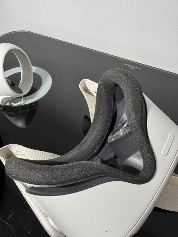 Meta Oculus Quest 2 White VR-гарнитура 3