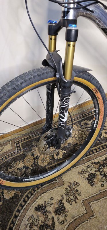 MTB двухподвес Trek колесо 29 3