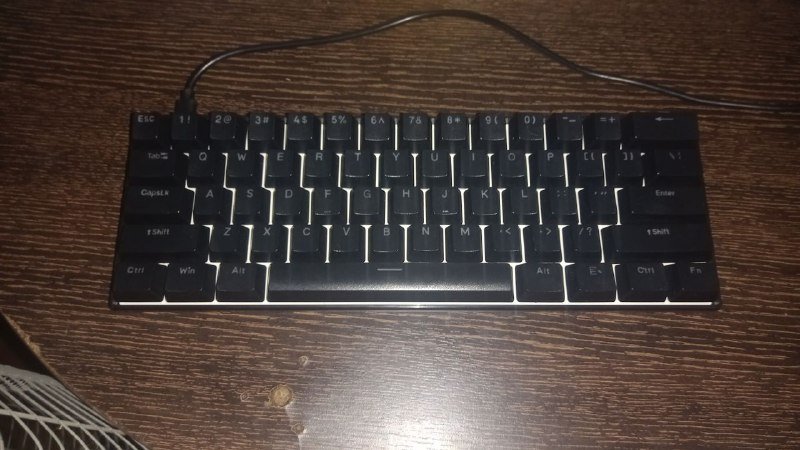 Игровая механическая клавиатура 40% с подсветкой