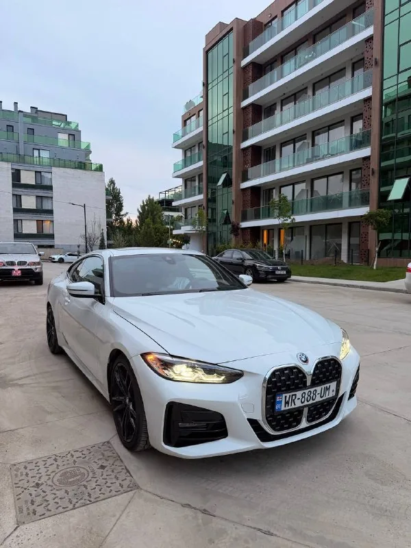 BMW 430i G22 1