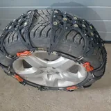 Резиновые цепи на колеса для автомобиля 1