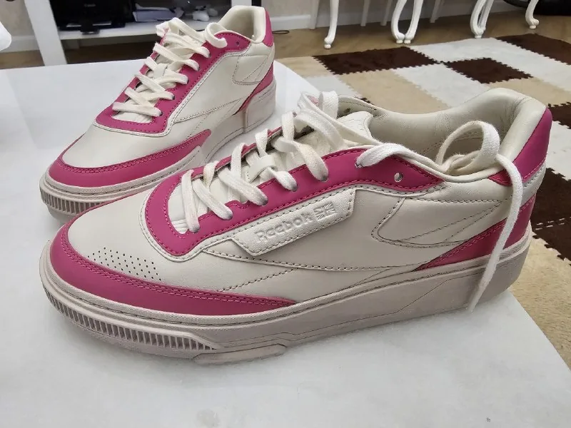 Новые кожаные кеды Reebok 1
