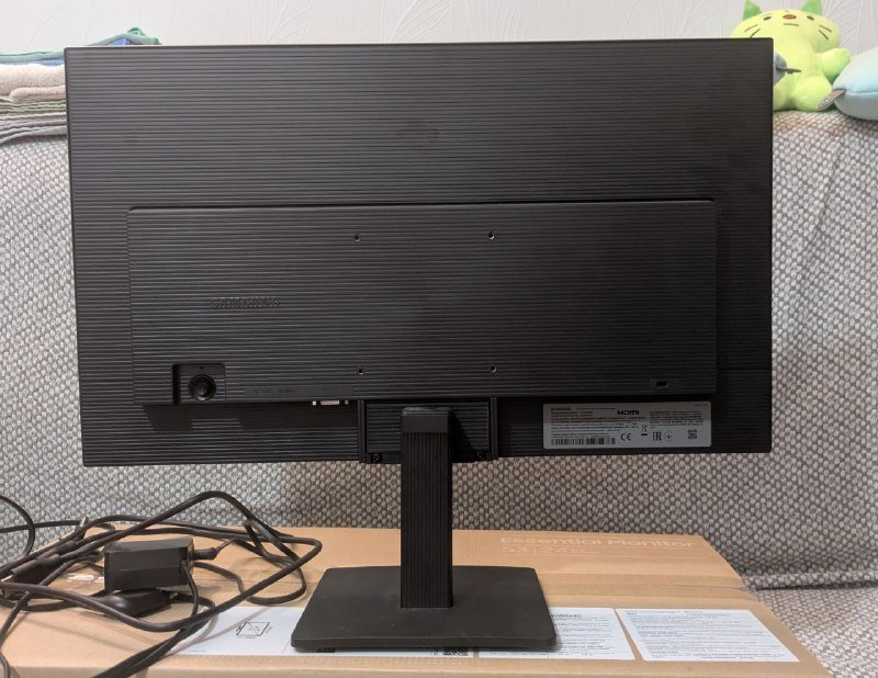Samsung 24" FHD IPS 100Hz Monitor 4
