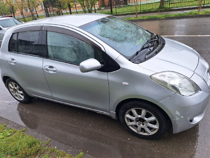 Toyota Vitz 2007 3