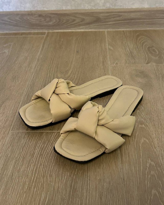 белые тряпичные кроссовки, новые босоножки, желтые кроссовки 2