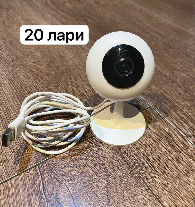 IP-камера Xiaomi с флешкой 32 Гб