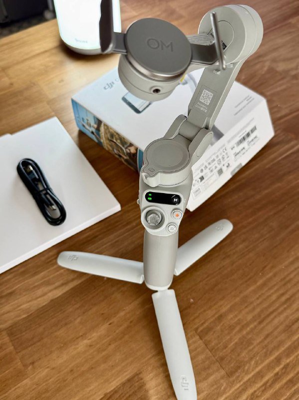 Стабилизатор DJI Osmo Mobile SE