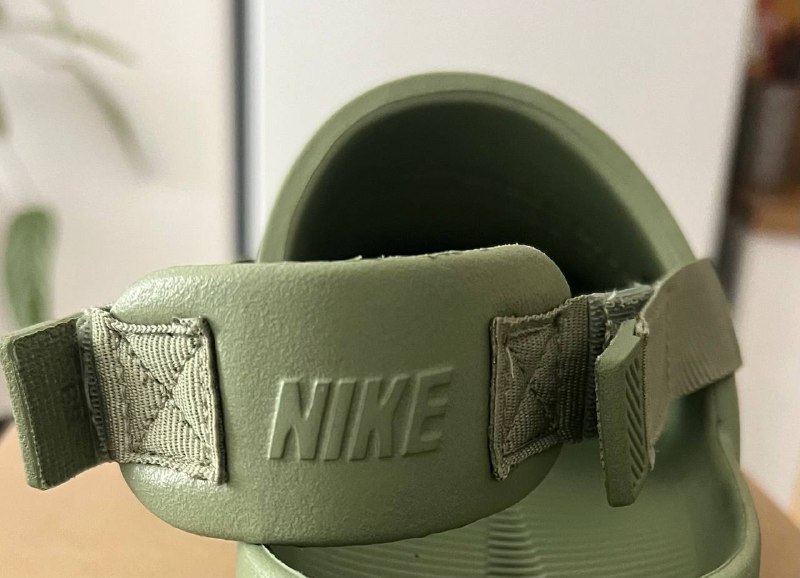 Женские шлепки Nike размер 39 новые 3