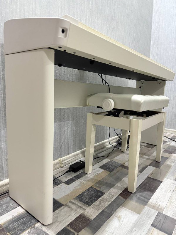 Цифровое пианино Roland fp-80 белое со стулом и подставкой 2