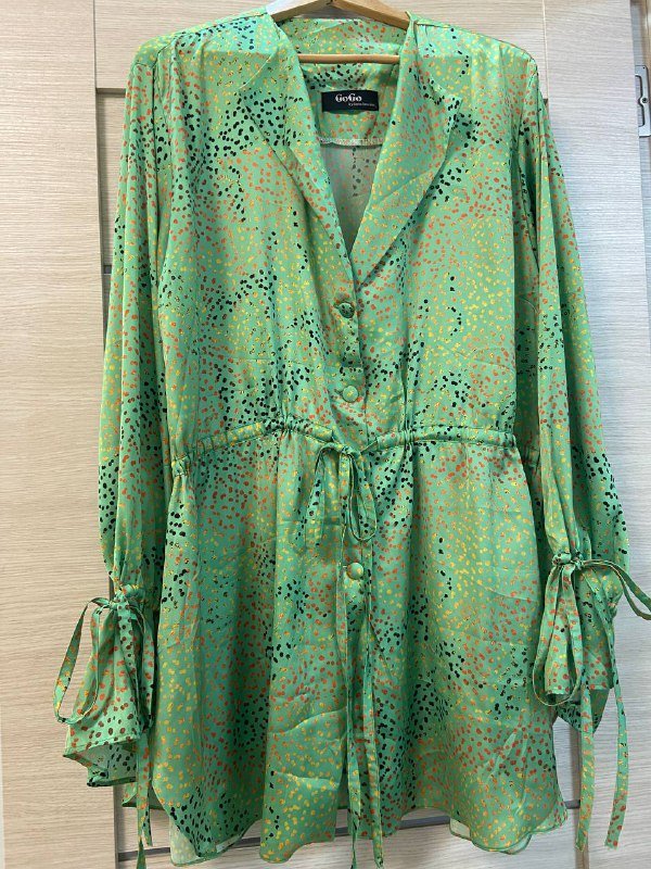 Блузка шелк Zara, удлиненная зеленая, вязаная крючком, костюм Darkwin 3