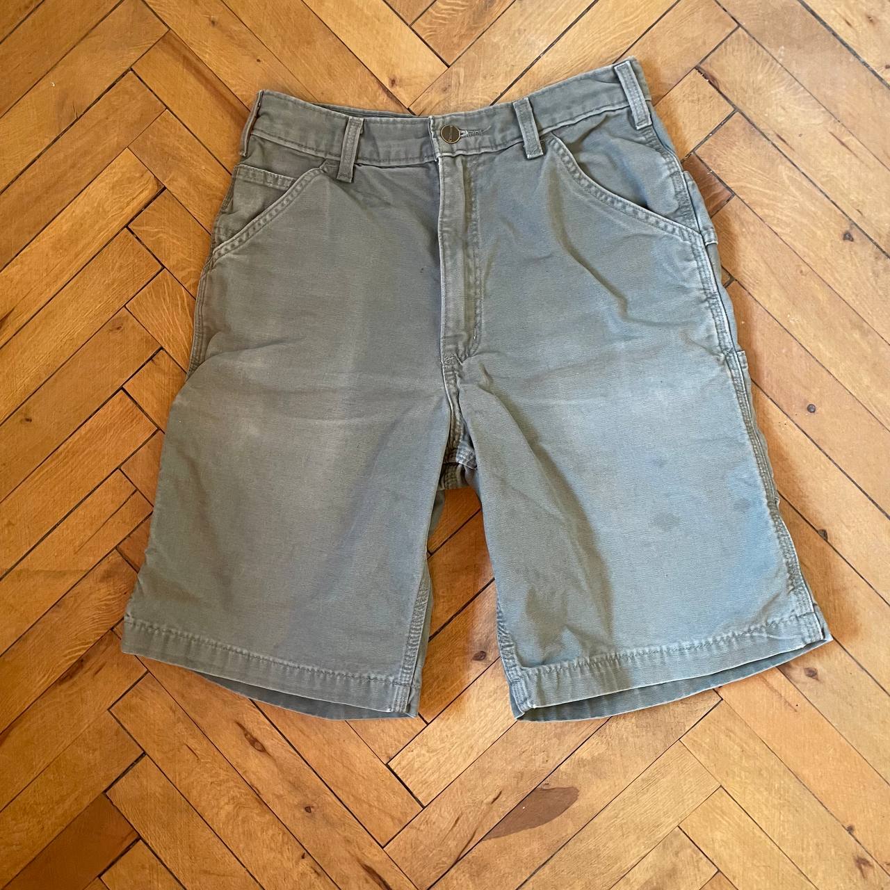 Carhartt green cargo shorts 2