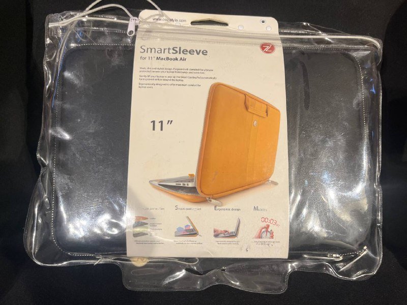 Оригинальный кожаный чехол для MacBook 11 дюймов