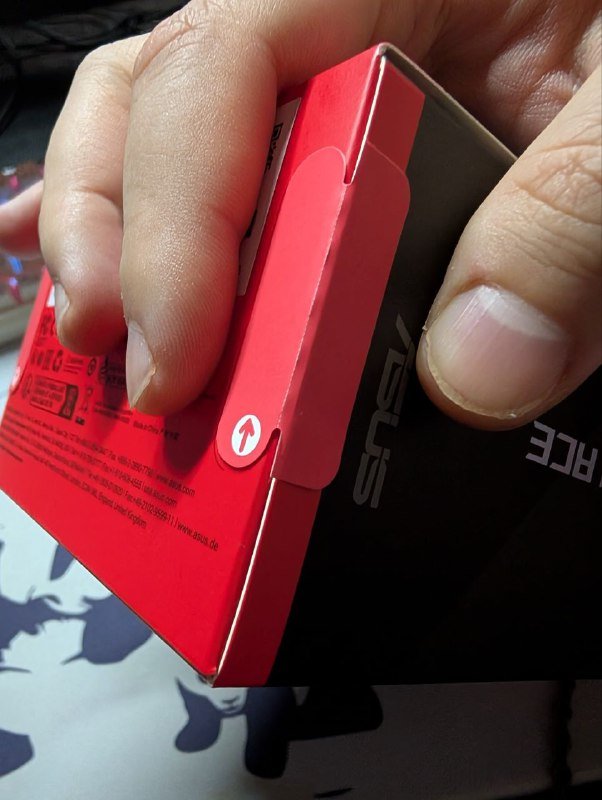 игровая мышь Asus ROG Keris II ACE 4