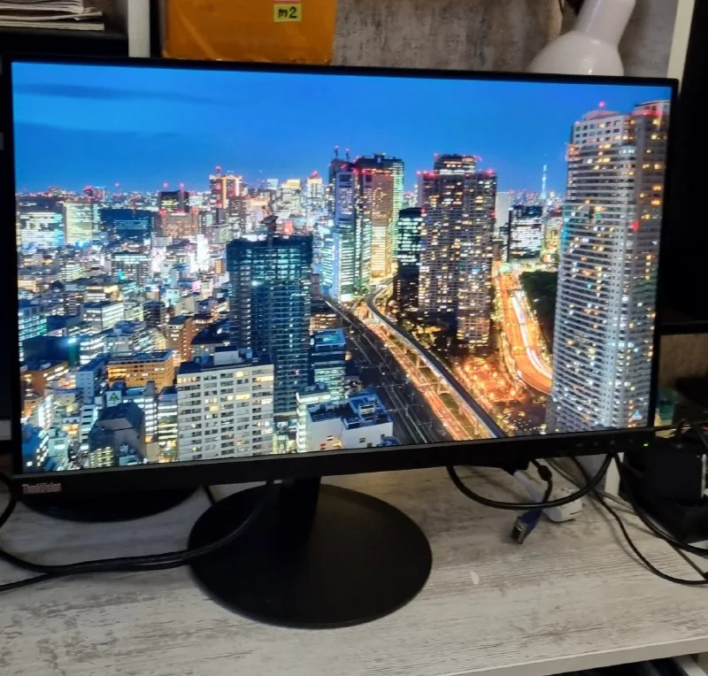 Lenovo P27h-10 монитор 27" 1
