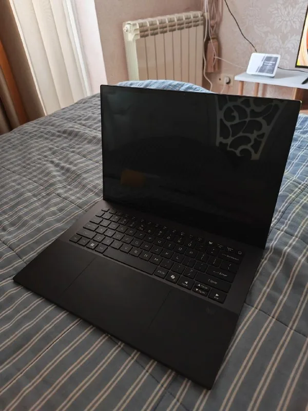 Ноутбук Acer Predator Triton 14 AI 1